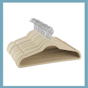 Beige Velvet Hangers Adults x10 units